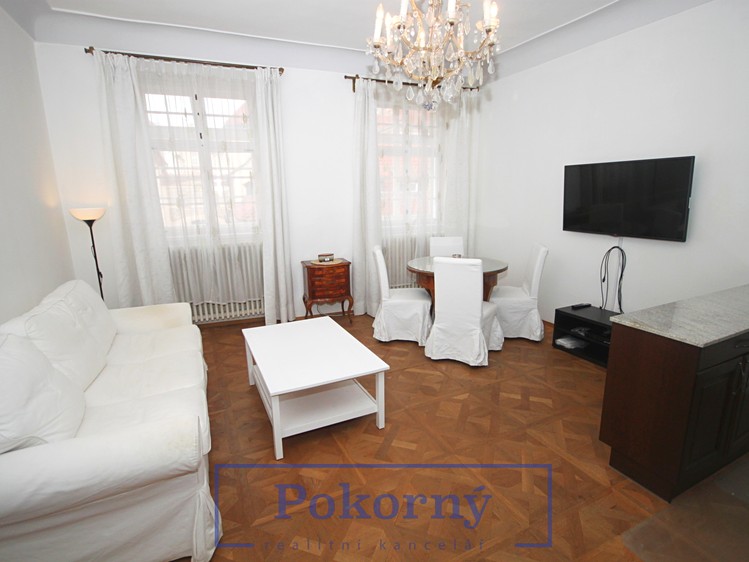 Pronájem bytu 3+kk 70 m² - foto 2