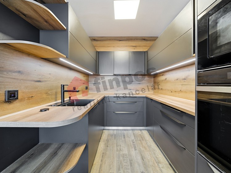 Pronájem bytu 2+kk 47 m² - foto 1