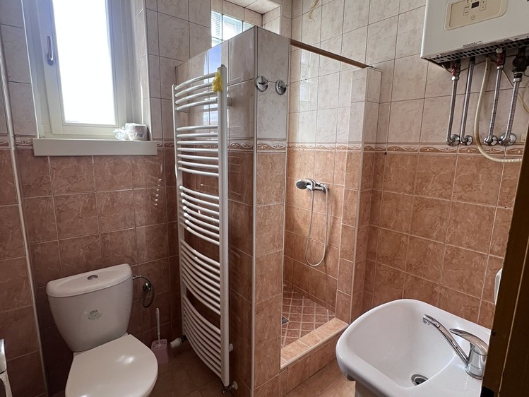 Pronájem bytu 2+1 48 m² - foto 5