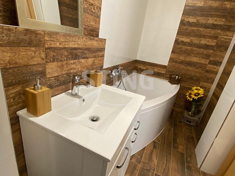 Pronájem bytu 3+kk 71 m² - foto 6
