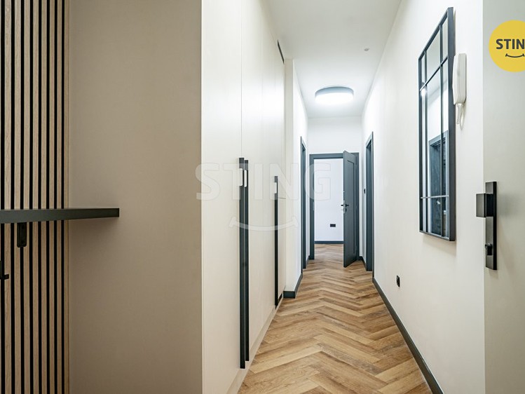 Pronájem bytu 3+kk 66 m² - foto 5