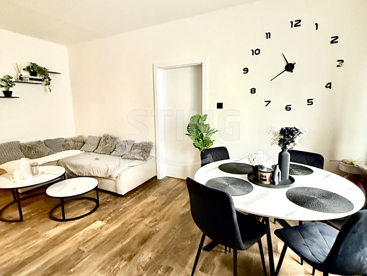 Pronájem bytu 2+1 54 m² - foto 5