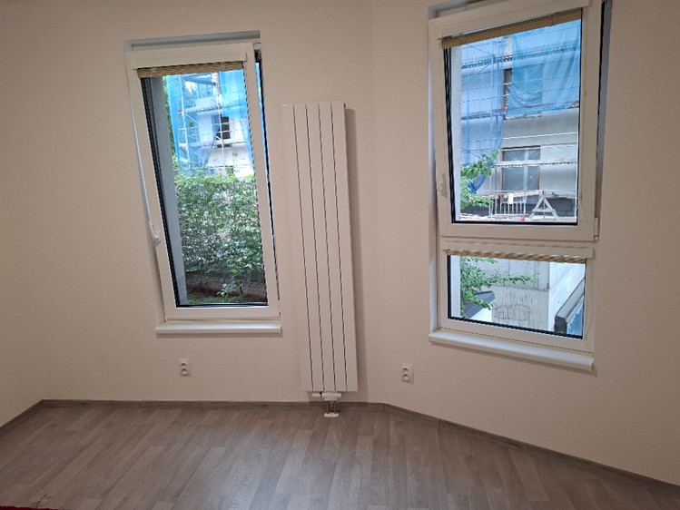 Pronájem bytu 3+kk 71 m² - foto 5