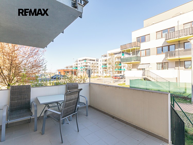 Pronájem bytu 2+kk 55 m² - foto 3