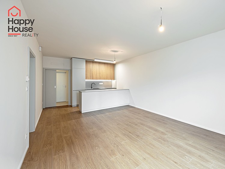 Pronájem bytu 3+kk 80 m² - foto 3