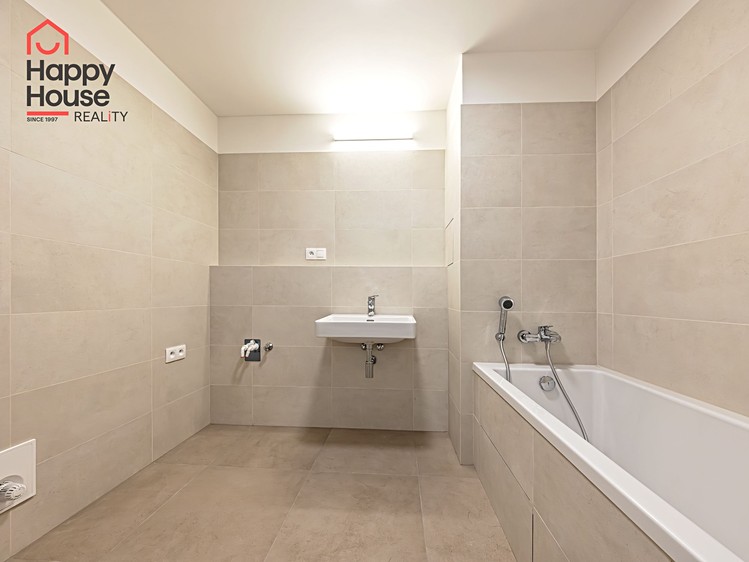 Pronájem bytu 3+kk 80 m² - foto 4