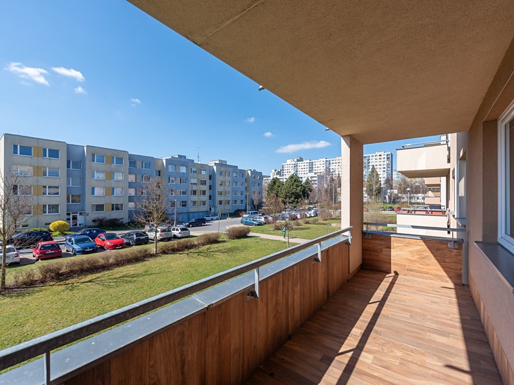 Pronájem bytu 2+kk 60 m² - foto 2