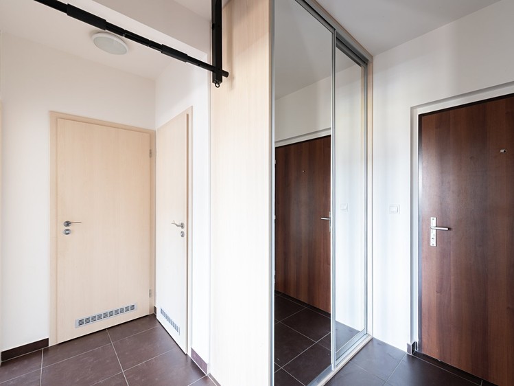 Pronájem bytu 2+kk 60 m² - foto 8