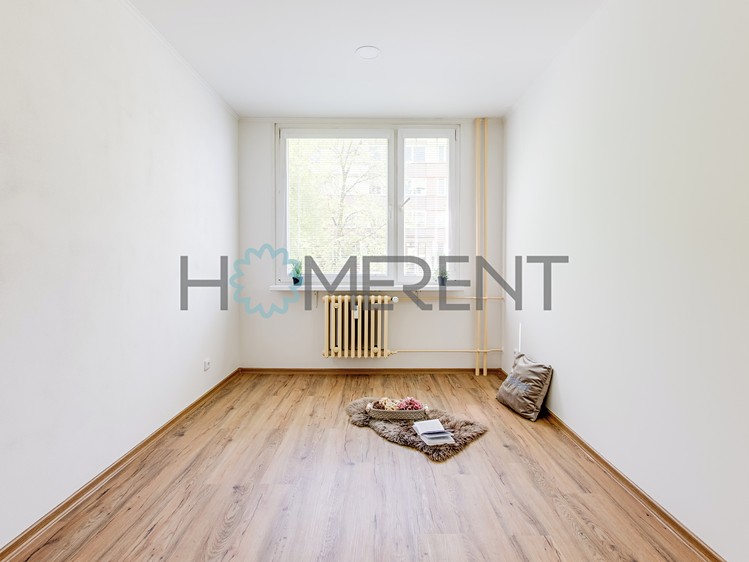 Pronájem bytu 2+kk 42 m² (Jednopodlažní) - foto 2