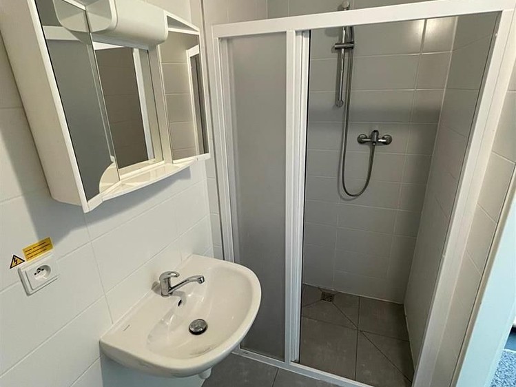 Pronájem bytu 1+kk 35 m² - foto 8