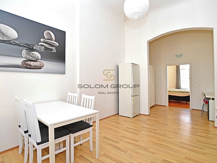 Pronájem bytu 2+kk 60 m² (Jednopodlažní) - foto 2