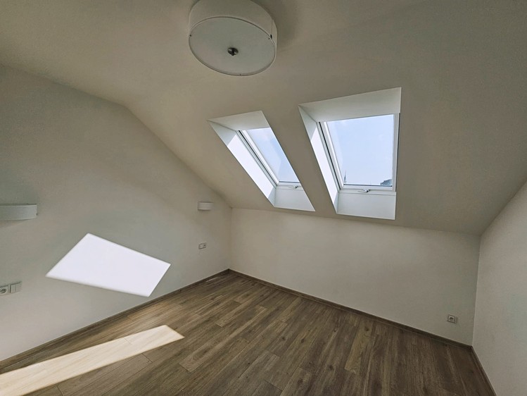 Pronájem bytu 2+kk 44 m² (Jednopodlažní) - foto 3