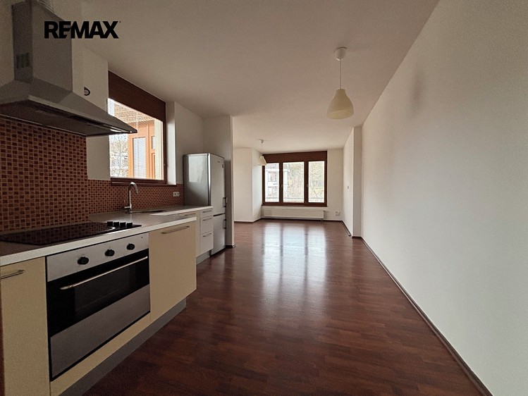 Pronájem bytu 2+kk 56 m² - foto 2