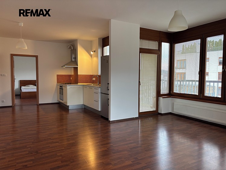 Pronájem bytu 2+kk 56 m² - foto 5