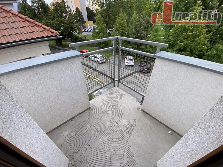 Pronájem bytu 1+kk 22 m² - foto 4