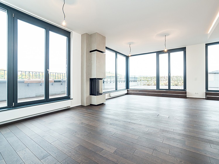 Pronájem bytu 3+kk 111 m² - foto 1
