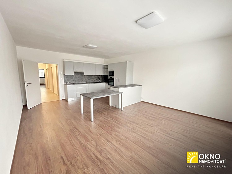 Pronájem bytu 3+kk 85 m² - foto 2