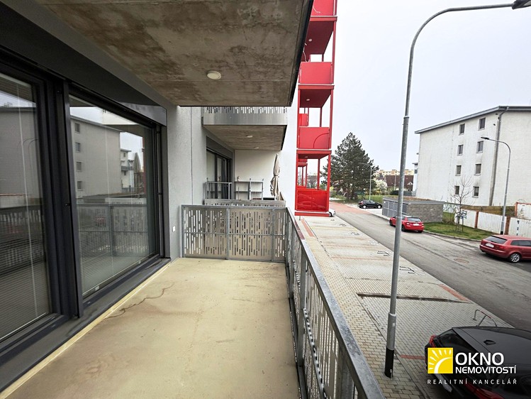Pronájem bytu 3+kk 85 m² - foto 8