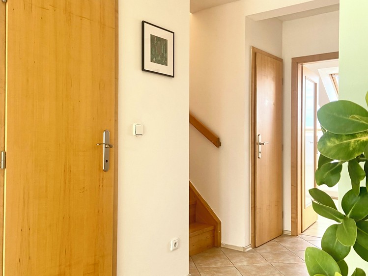 Pronájem bytu 3+kk 86 m² (Mezonet) - foto 3