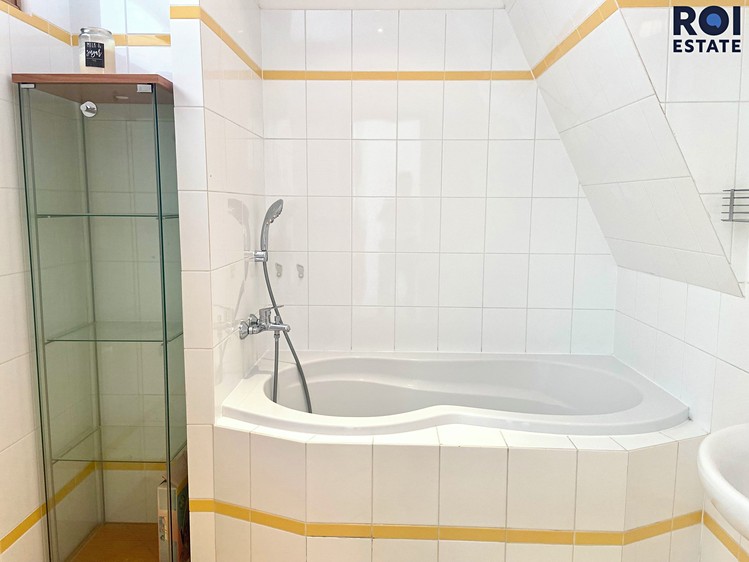 Pronájem bytu 3+kk 86 m² (Mezonet) - foto 6