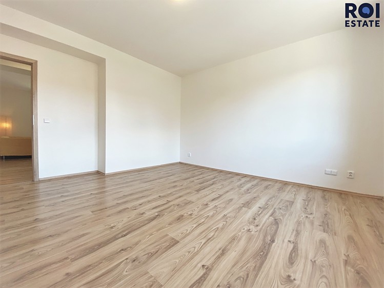 Pronájem bytu 3+kk 58 m² - foto 6