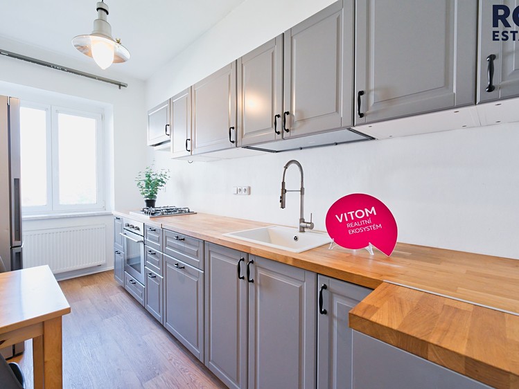 Pronájem bytu 2+1 75 m² - foto 8