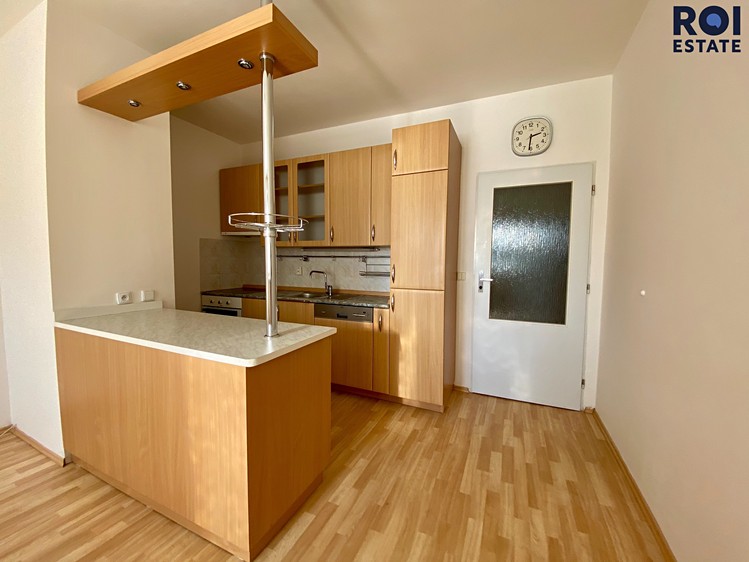 Pronájem bytu 2+kk 64 m² - foto 2