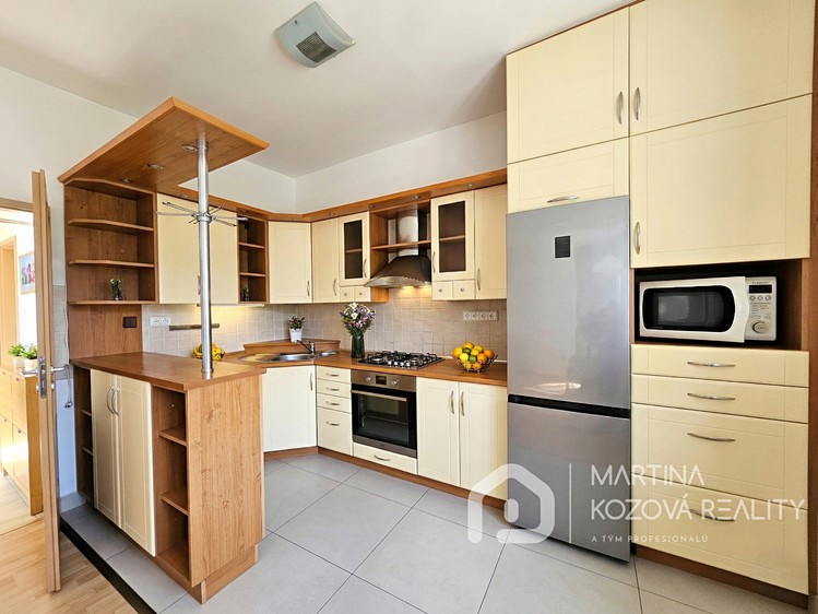 Pronájem bytu 2+kk 55 m² - foto 4