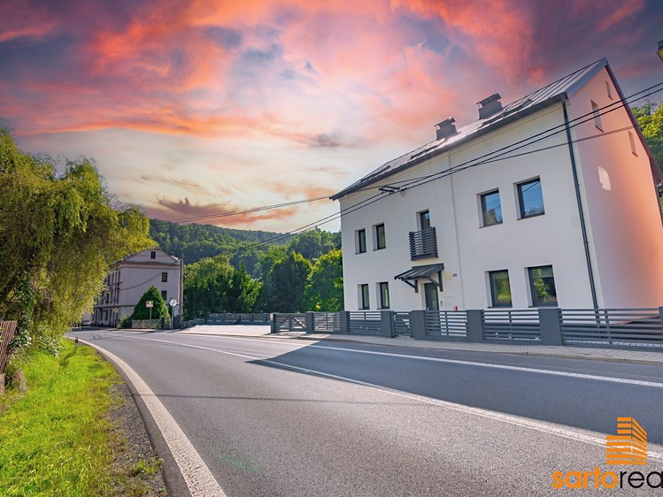 Pronájem bytu 4+kk 89 m² - foto 4