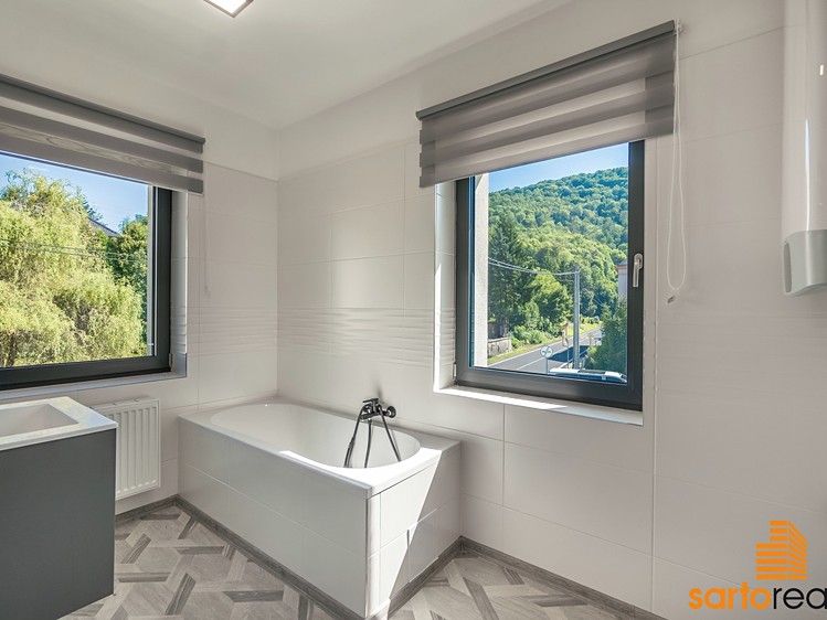 Pronájem bytu 4+kk 89 m² - foto 3