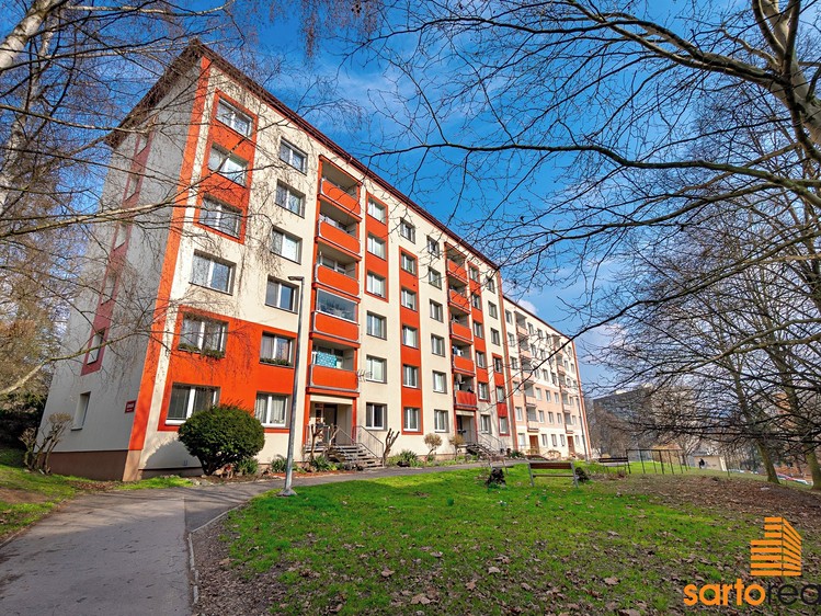 Pronájem bytu 4+1 65 m² - foto 4