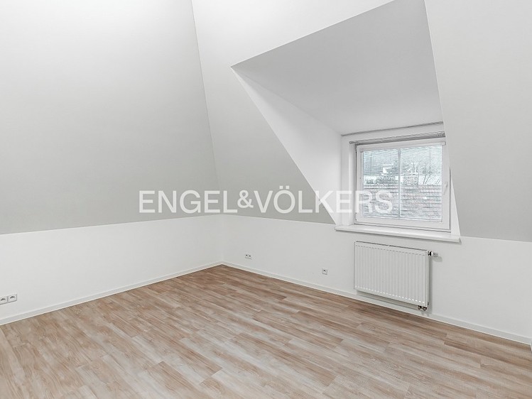 Pronájem bytu 3+kk 93 m² - foto 6