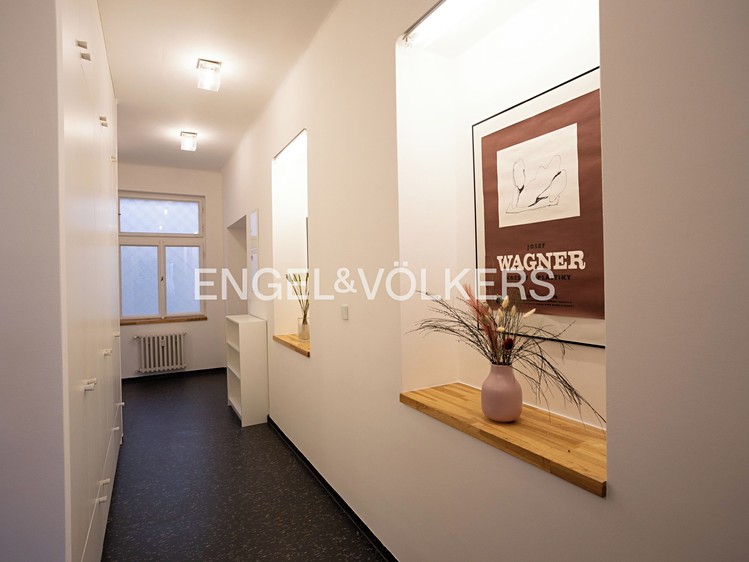 Pronájem bytu 2+1 88 m² - foto 6