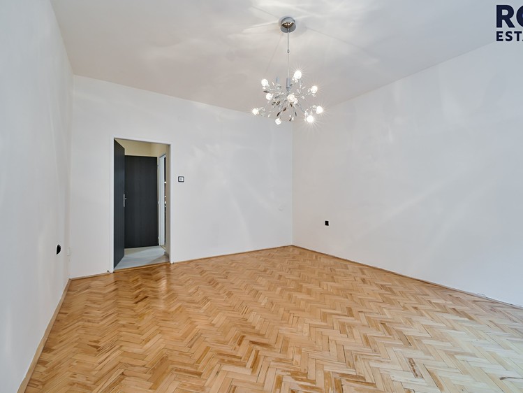 Pronájem bytu 2+1 57 m² - foto 6
