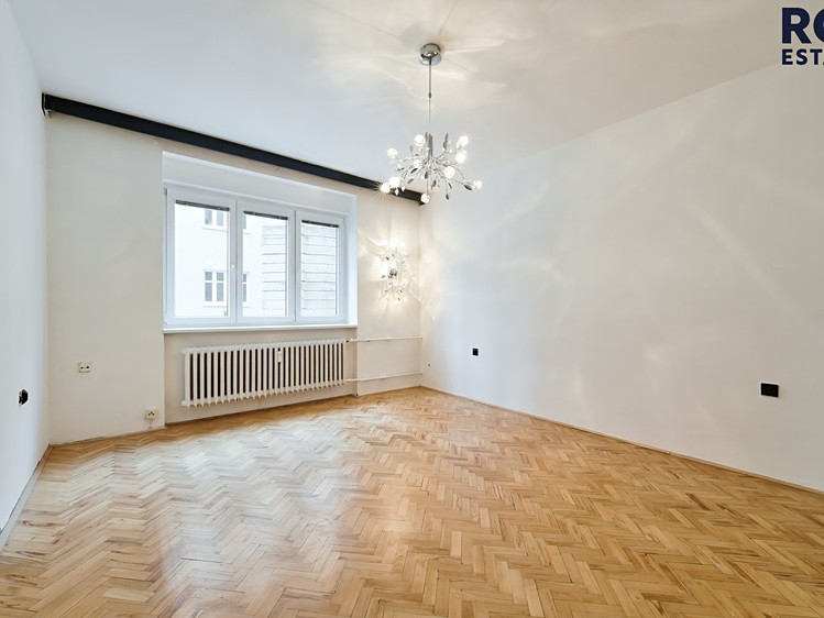 Pronájem bytu 2+1 57 m² - foto 5