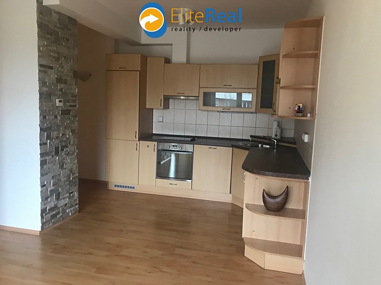 Pronájem bytu 2+kk 59 m² - foto 2