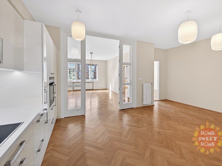 Pronájem bytu 3+1 100 m² - foto 2
