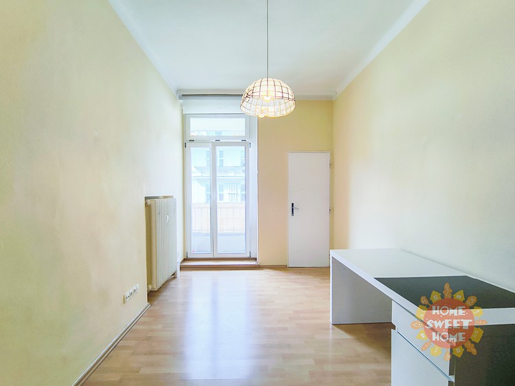 Pronájem bytu 4+kk 90 m² (Jednopodlažní) - foto 1