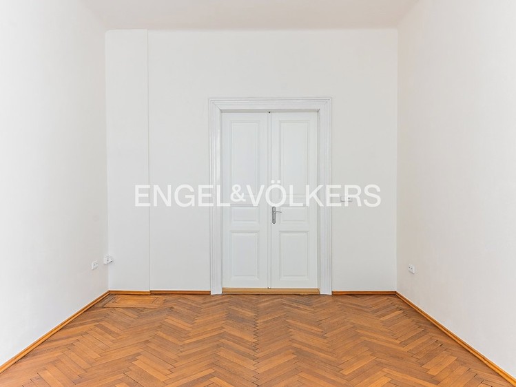 Pronájem bytu 3+kk 71 m² - foto 3