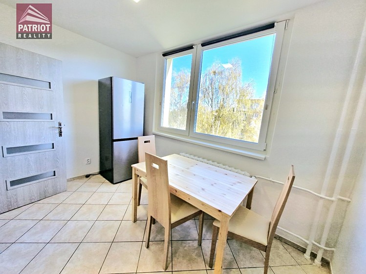 Pronájem bytu 2+1 58 m² (Jednopodlažní) - foto 4