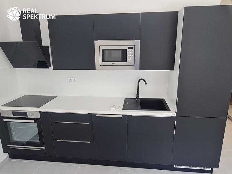 Pronájem bytu 1+kk 32 m² - foto 7