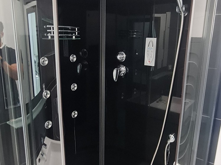 Pronájem bytu 1+kk 30 m² - foto 4
