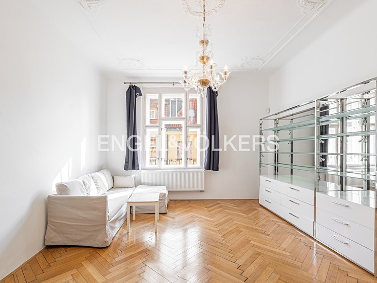 Pronájem bytu 2+kk 47 m² - foto 2