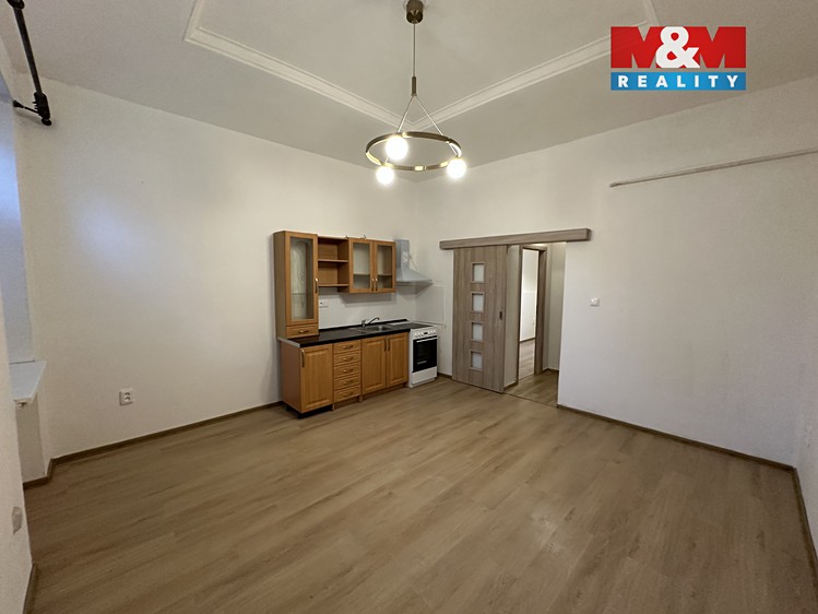 Pronájem bytu 2+kk 34 m² - foto 3