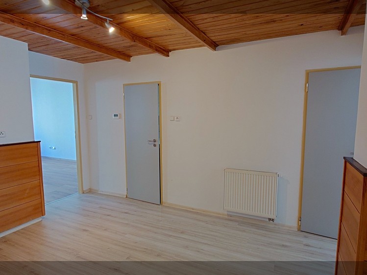 Pronájem bytu 3+1 108 m² - foto 6