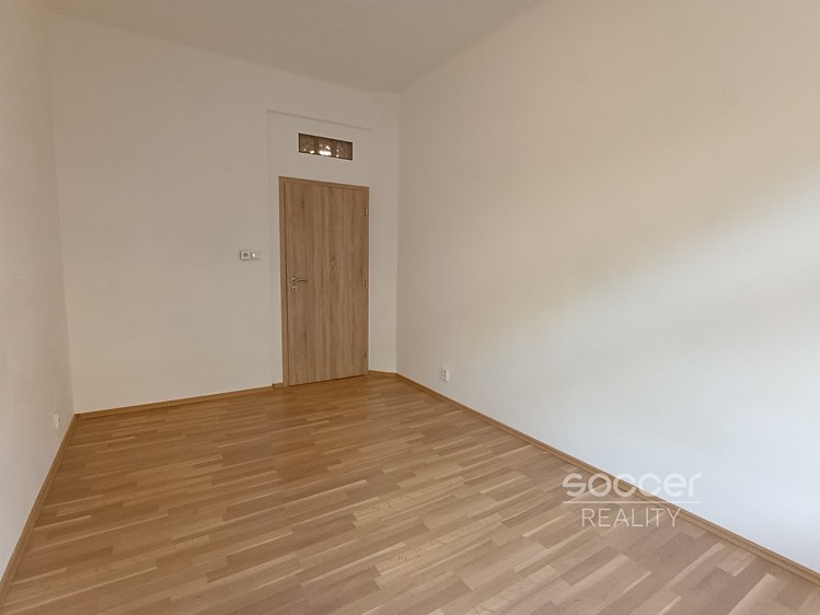 Pronájem bytu 2+kk 50 m² (Jednopodlažní) - foto 7