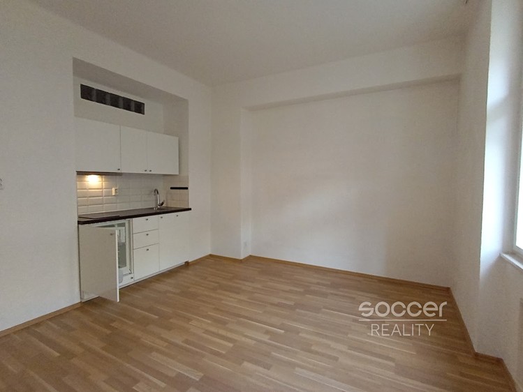 Pronájem bytu 2+kk 50 m² (Jednopodlažní) - foto 6