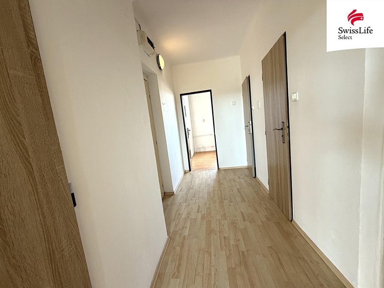 Pronájem bytu 3+1 70 m² - foto 8