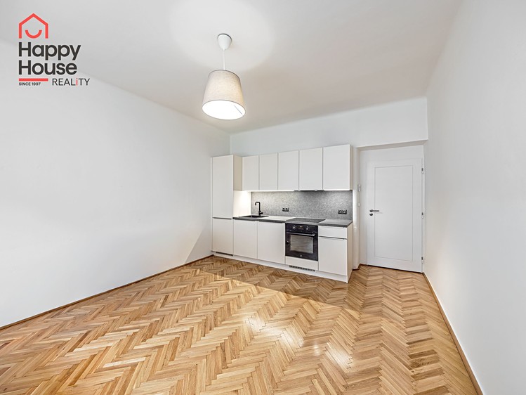 Pronájem bytu 2+kk 57 m² - foto 2