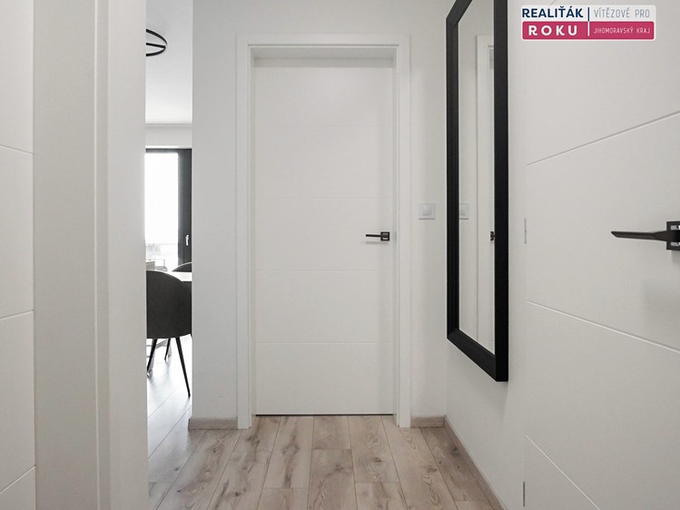 Pronájem bytu 2+kk 52 m² - foto 6